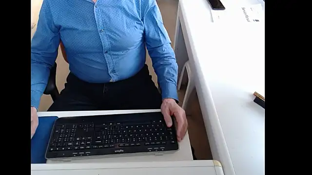 dutchpornking online show from 04/15/26, 06:42