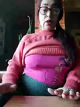 Chriss Tinaa online show from 01/18/25, 01:08