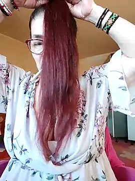 Chriss Tinaa online show from 03/10/25, 05:54