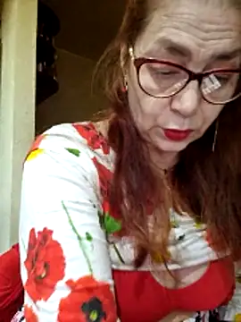 Chriss Tinaa online show from 04/10/26, 03:34