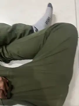 Snapshot of luciferdxm5 chatting on 03/10/25, 04:07 luciferdxm5 online show from 03/10/25, 04:07