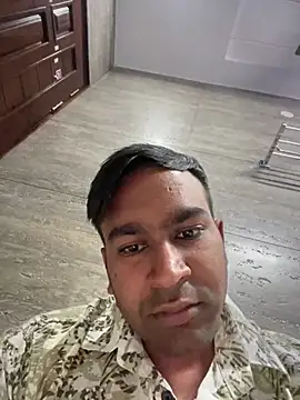 Snapshot of luciferdxm5 chatting on 03/17/25, 11:00 luciferdxm5 online show from 03/17/25, 11:00