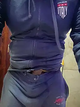 luciferdxm5 online show from 02/04/26, 09:15