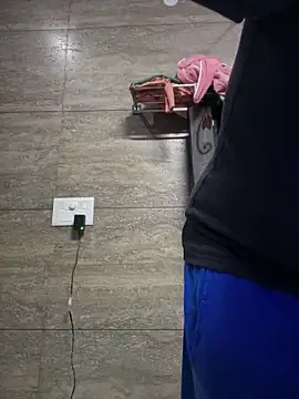 luciferdxm5 online show from 02/05/26, 04:17