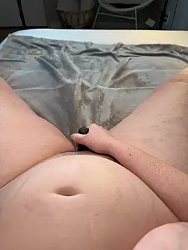 bigirl1979 online show from 01/13/25, 02:32