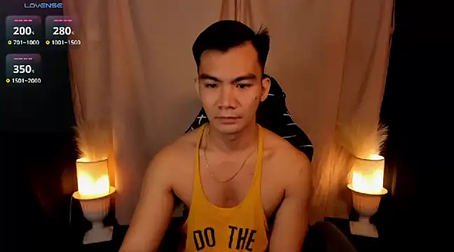 000batman000 online show from 02/05/25, 02:08