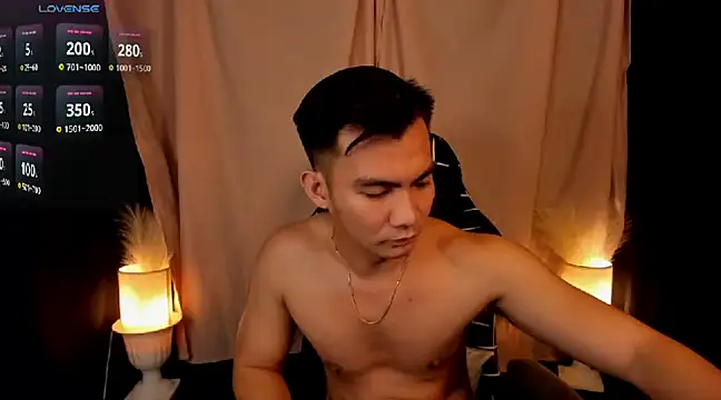 000batman000 online show from 02/05/25, 08:11