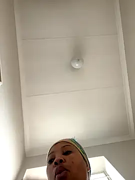 cherrybabe76 online show from 09/10/25, 06:24