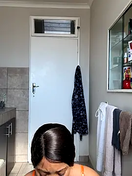 cherrybabe76 online show from 10/26/25, 06:19