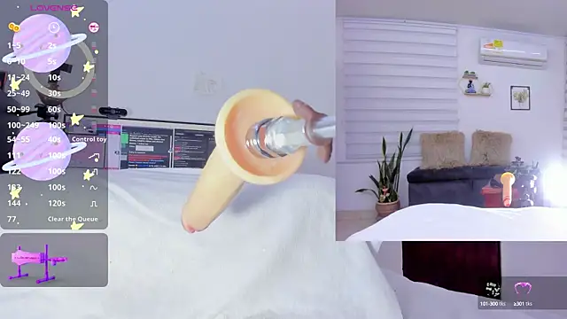 sofi velez online show from 03/04/25, 01:23