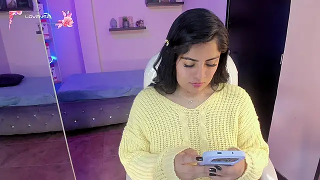 Catalinaa martinez online show from 12/11/24, 01:58