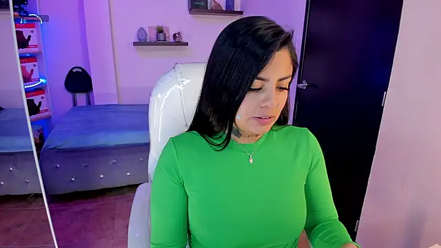 Catalinaa martinez online show from 12/29/24, 08:58