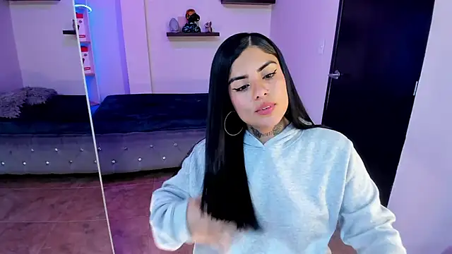 Catalinaa martinez online show from 03/02/25, 01:47