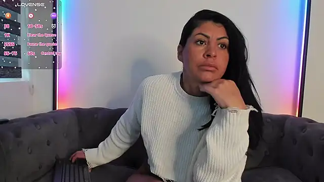 BiancaCruzzz online show from 06/17/26, 03:20