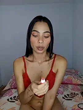 Snapshot of iamemmablake chatting on 06/26/26, 12:04 iamemmablake online show from 06/26/26, 12:04