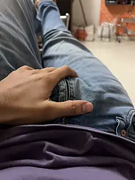 Snapshot of lucifer_123 chatting on 01/31/25, 07:51 lucifer 123 online show from 01/31/25, 07:51