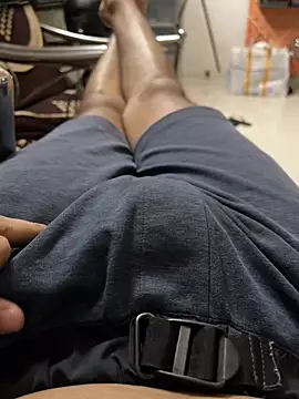 Snapshot of lucifer_123 chatting on 02/22/25, 07:47 lucifer 123 online show from 02/22/25, 07:47