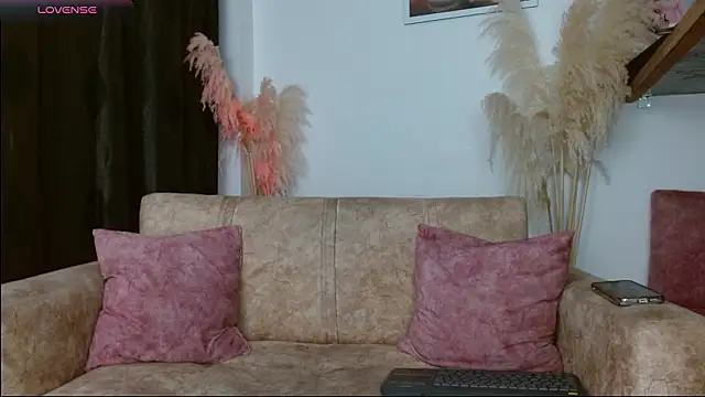 veronica villalba online show from 03/16/26, 05:44