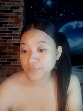 Urchanel online show from 04/23/26, 01:35