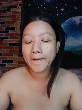 Urchanel online show from 05/23/26, 12:42
