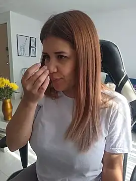 jnilu1227 online show from 02/11/26, 02:00