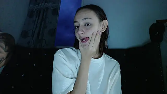 Snapshot of nathaly_bird chatting on 01/31/25, 11:35 nathaly bird online show from 01/31/25, 11:35