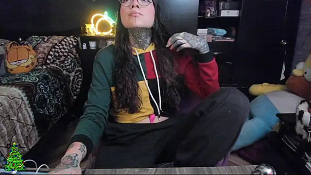 Snapshot of Lilmarieee chatting on 12/29/24, 09:09 Lilmarieee online show from 12/29/24, 09:09