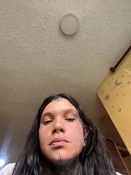 Snapshot of Lilmarieee chatting on 03/08/25, 09:51 Lilmarieee online show from 03/08/25, 09:51