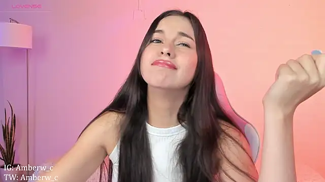 Snapshot of Ambeerouse chatting on 01/09/25, 06:38 Ambeerouse online show from 01/09/25, 06:38