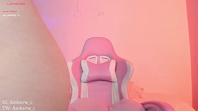 Snapshot of Ambeerouse chatting on 01/12/25, 07:21 Ambeerouse online show from 01/12/25, 07:21