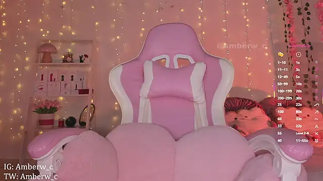 Snapshot of Ambeerouse chatting on 09/21/25, 02:02 Ambeerouse online show from 09/21/25, 02:02