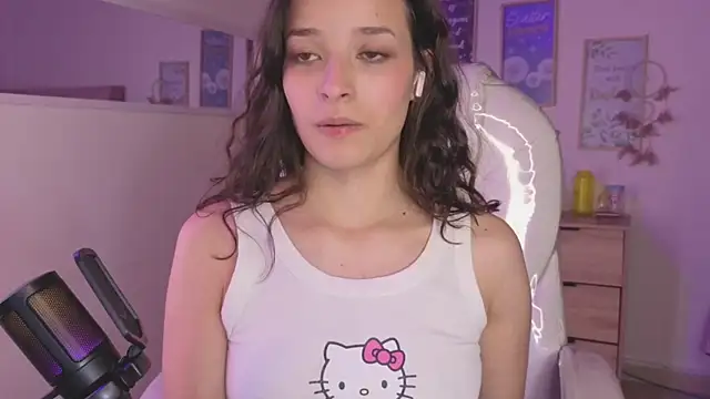 Amaia Daniells online show from 10/03/25, 04:20