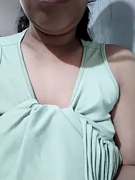 Snapshot of xxyourfantasyxx chatting on 12/04/25, 10:07 xxyourfantasyxx online show from 12/04/25, 10:07