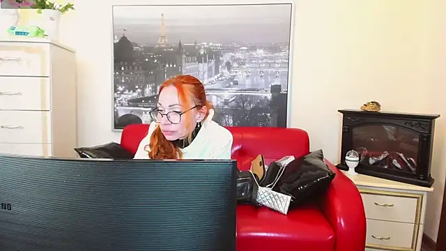 softlysoftlyasbeauty online show from 09/18/25, 01:02