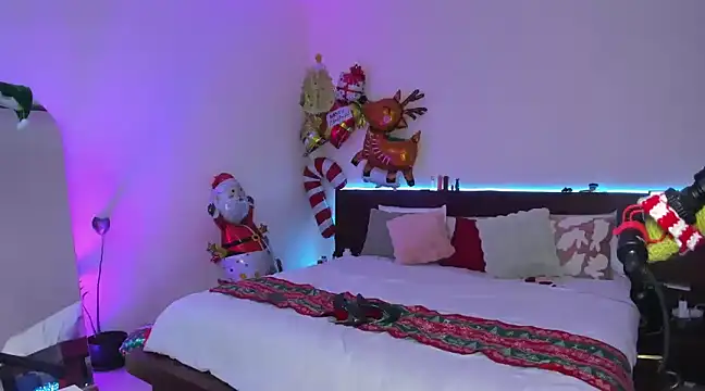 holy khloe online show from 12/22/24, 09:00