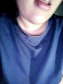 Snapshot of Annerae chatting on 11/02/25, 03:58 Annerae online show from 11/02/25, 03:58