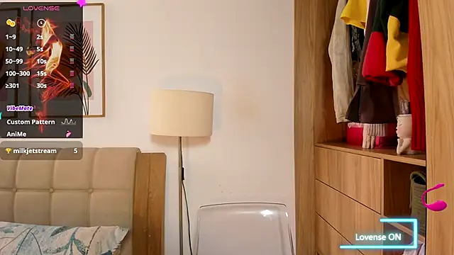 Ash milk online show from 12/03/25, 01:42