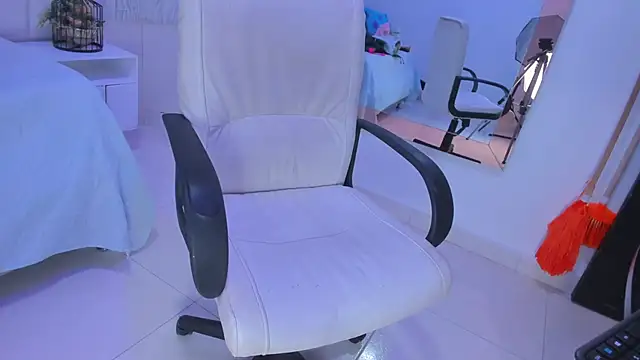 Snapshot of Meghan_stonne_ chatting on 02/02/26, 07:34 Meghan stonne online show from 02/02/26, 07:34