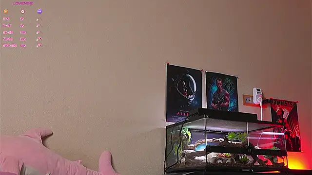 YaraAveiri online show from 03/14/26, 11:04