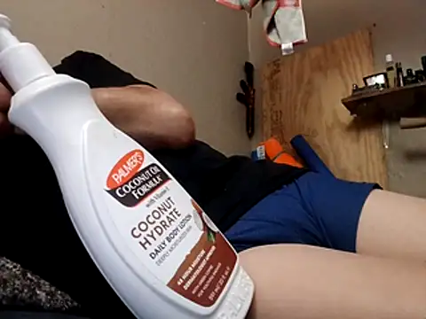 sausylolly online show from 11/26/25, 11:00