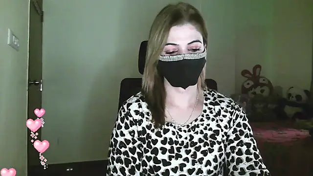 Cute Sonii online show from 12/23/25, 10:46