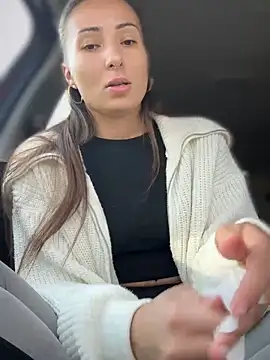 Snapshot of YOUR-KARINA chatting on 02/20/25, 09:33 YOUR-KARINA online show from 02/20/25, 09:33