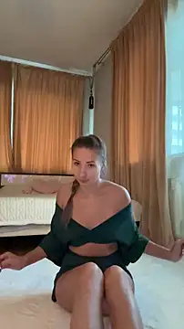 Snapshot of YOUR-KARINA chatting on 11/04/25, 06:56 YOUR-KARINA online show from 11/04/25, 06:56