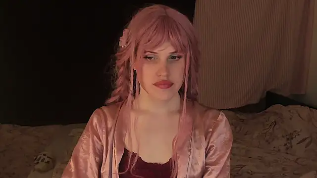 EffieMinki online show from 12/16/24, 03:11