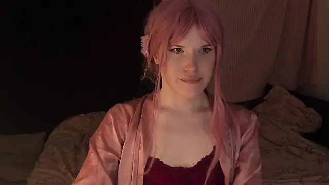 EffieMinki online show from 01/05/25, 04:16