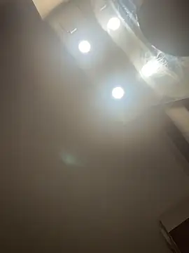 Emma roqueen online show from 11/11/25, 01:05