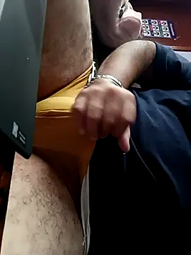 Snapshot of Osito_31 chatting on 09/19/25, 02:18 Osito 31 online show from 09/19/25, 02:18