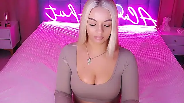 AllwaysHotJ online show from 12/03/25, 02:08