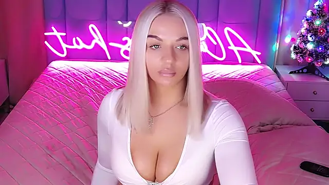 AllwaysHotJ online show from 12/20/25, 02:07