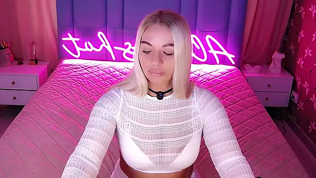 AllwaysHotJ online show from 04/12/26, 02:16